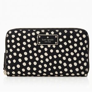 Kate Spade Black Textured Zip Wallet